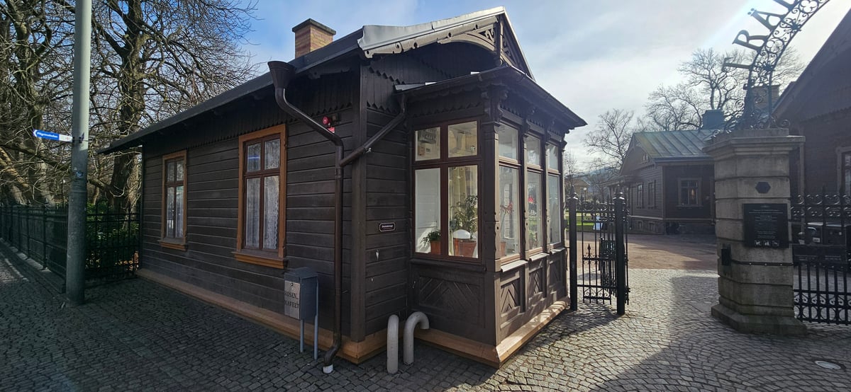 Portvaktsstugan - i trädgårdsföreningen